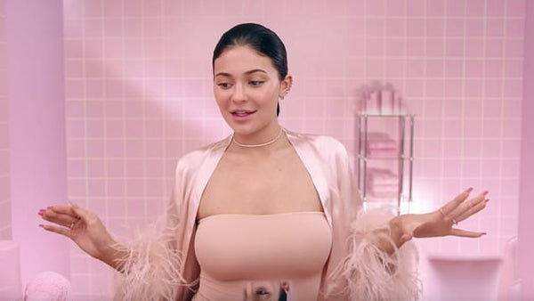 Kylie Jenner Style | Gilda & Pearl Mia Silk And Feather Robe