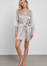 Gilda & Pearl Robe Written In The Stars Short Robe